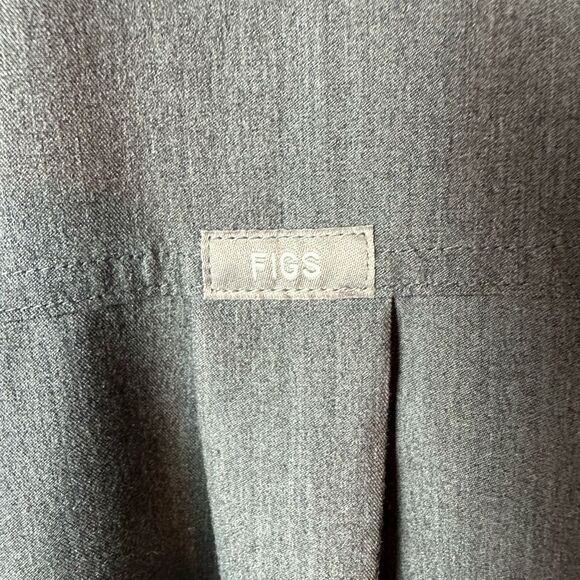 Figs Technical Collection Collared Sleeveless Scrub Top Gray Woman’s M - Picture 6 of 9